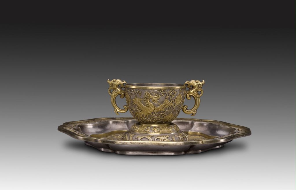 图片[1]-Silver gilded gold carving cup and plate-China Archive